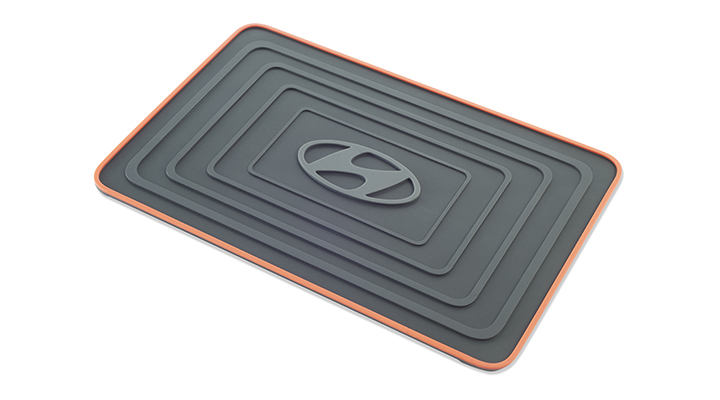 ANTI-SKID DASHBOARD MAT